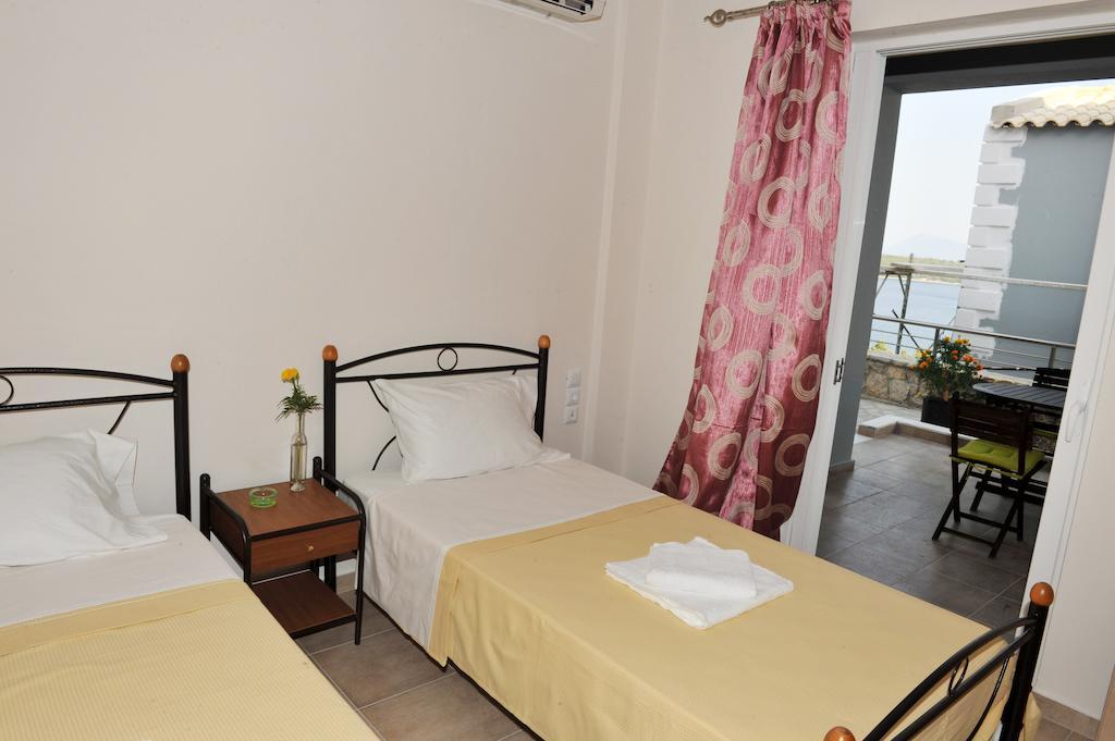 Lemon Tree Villa Нидри Стая снимка